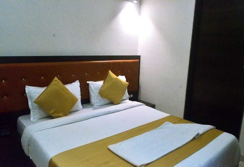 هتل Aralia International Airport, Mumbai