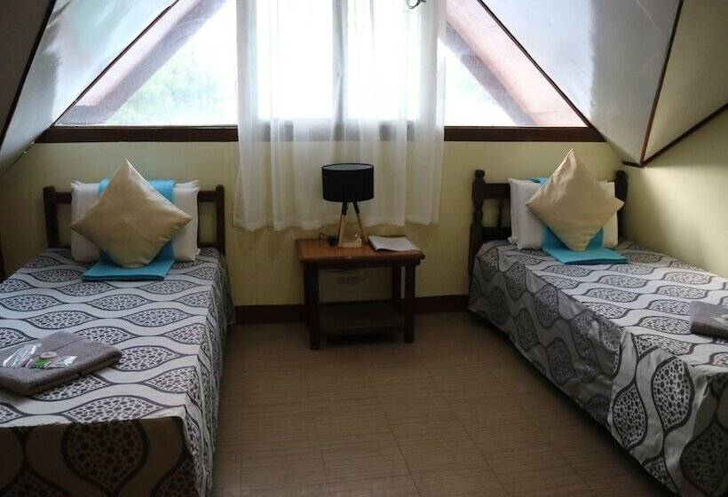 Lolo Oyong Pension House And Restaurant