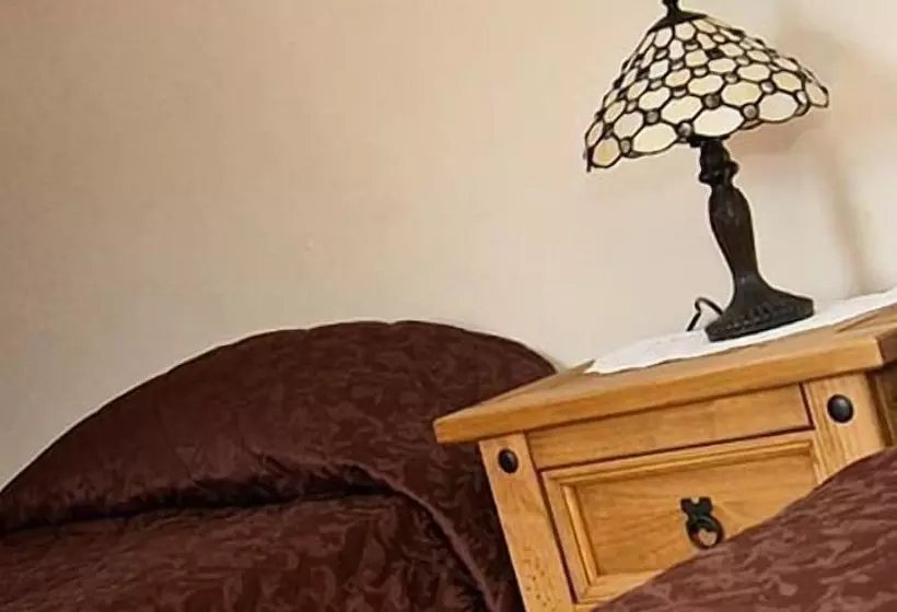 Majatalo Balloan House