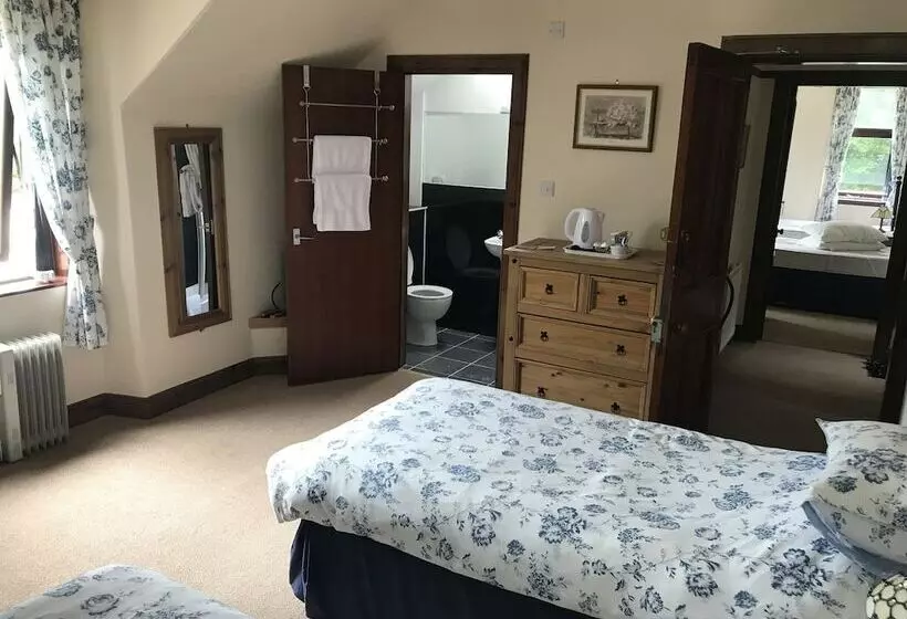 Majatalo Balloan House