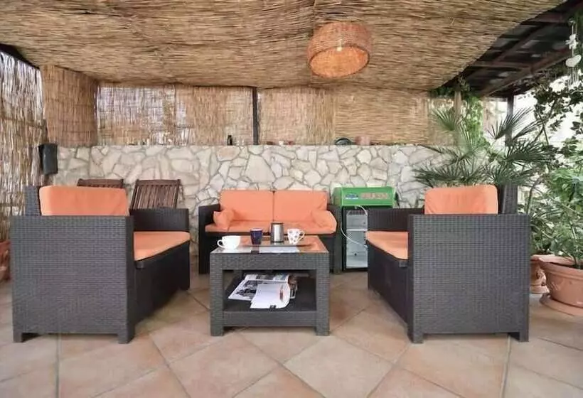 Majatalo Nikola Leko Guest House