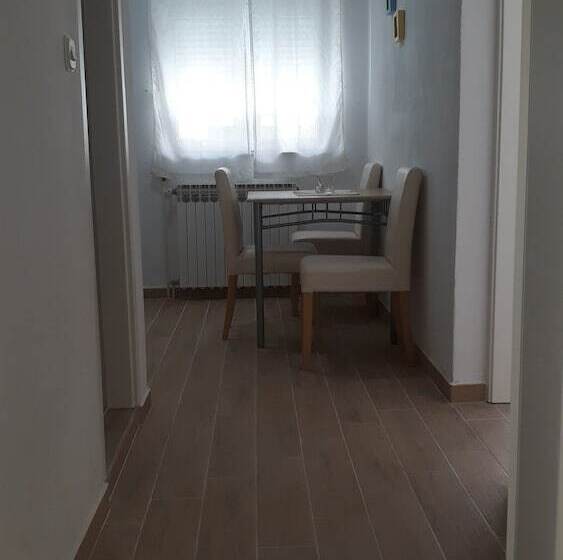 Pensió Nikola Leko Guest House