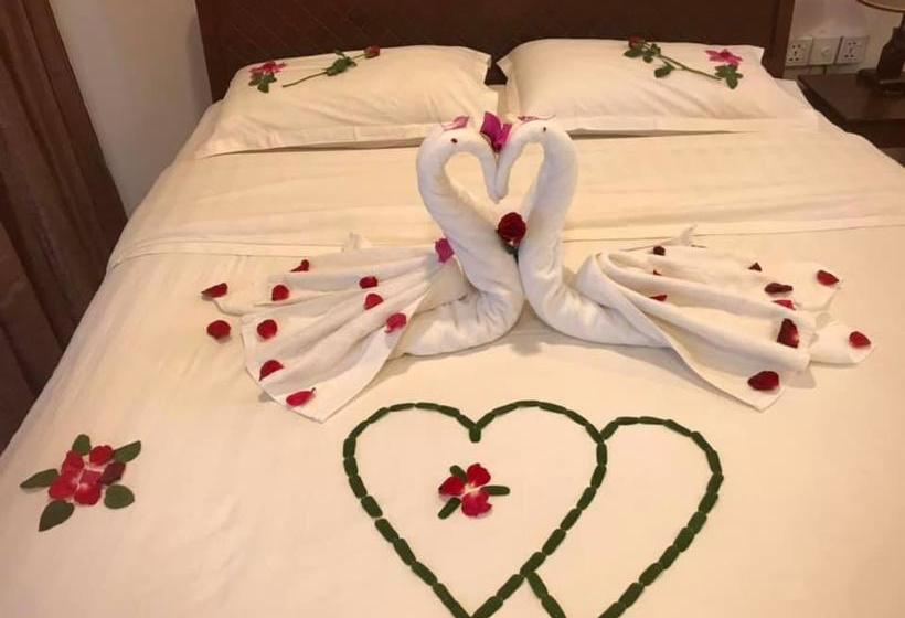 هاستل Maya Bagan