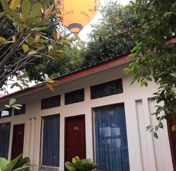 هاستل Maya Bagan