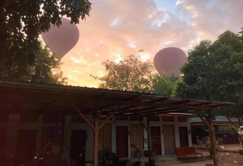 هاستل Maya Bagan