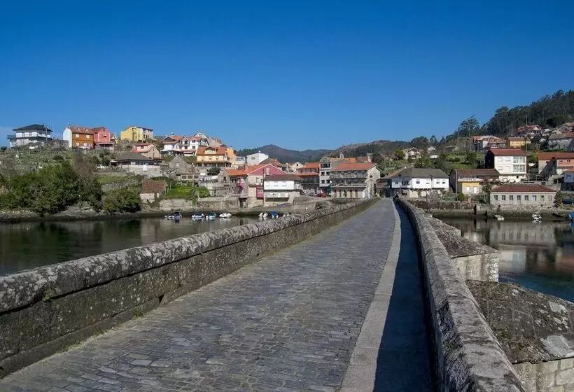 Hostel Albergue O Meson   Apartamentos