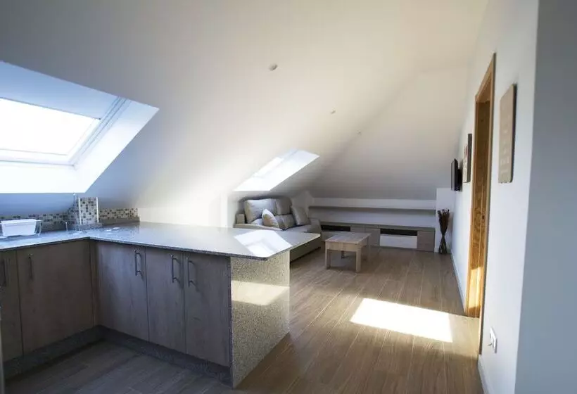 Hostel Albergue O Meson   Apartamentos