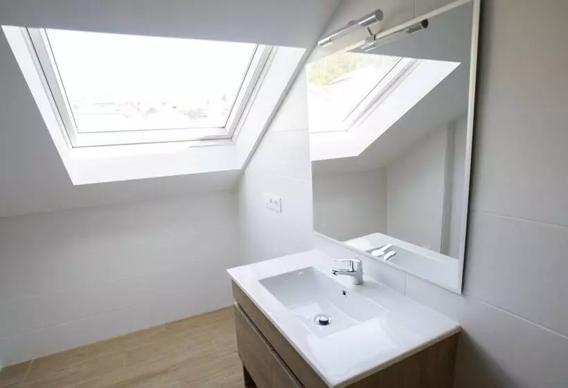 Hostel Albergue O Meson   Apartamentos