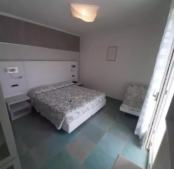 هتل Grande Albergo Marin