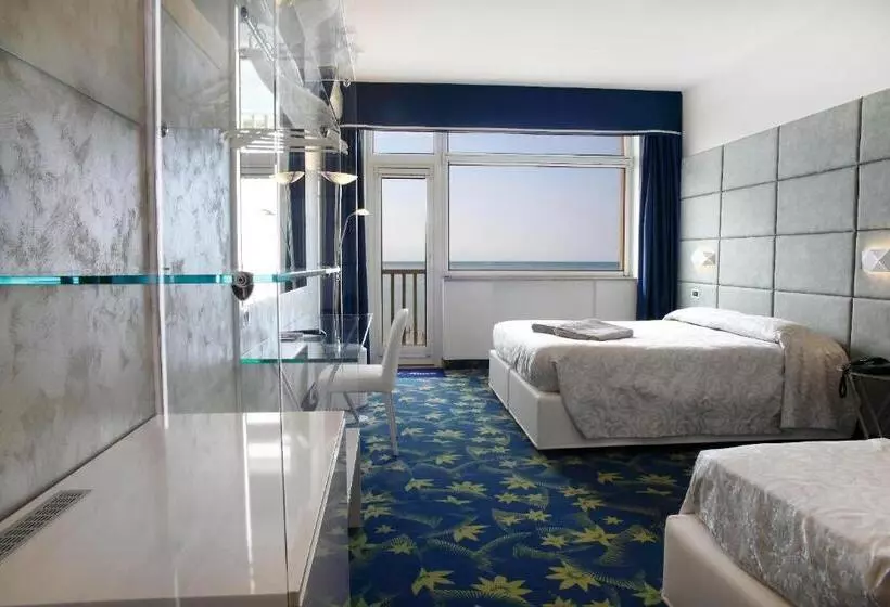 هتل Grande Albergo Marin