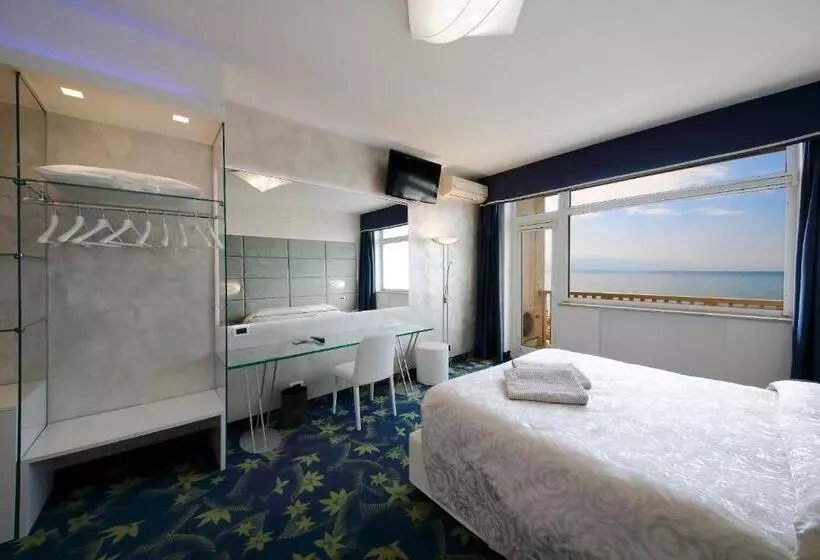 هتل Grande Albergo Marin