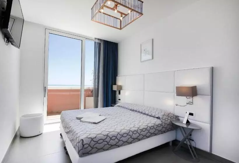 هتل Grande Albergo Marin
