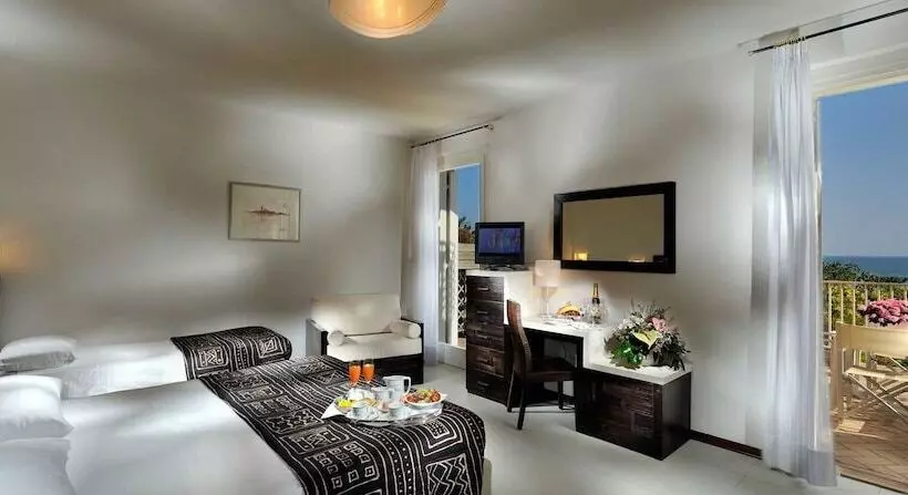 هتل Grande Albergo Marin