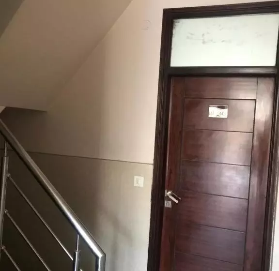 Hotelli Leela Residency