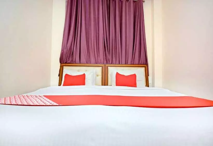 Hotelli Leela Residency