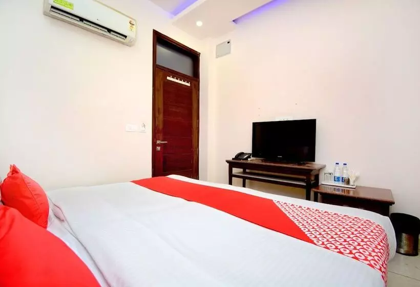 Hotelli Leela Residency