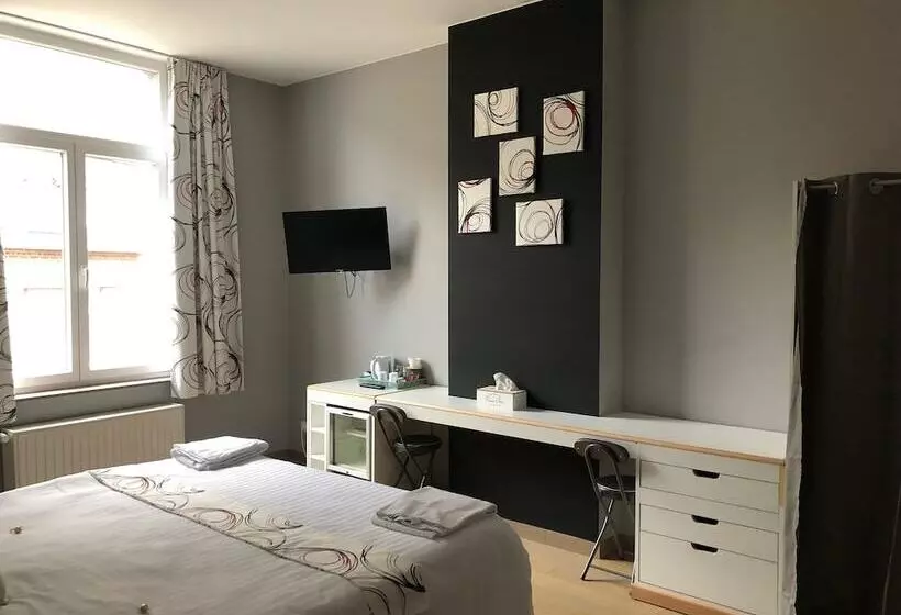 ペンション L'inattendu Sur La Croisette Dinant Centre