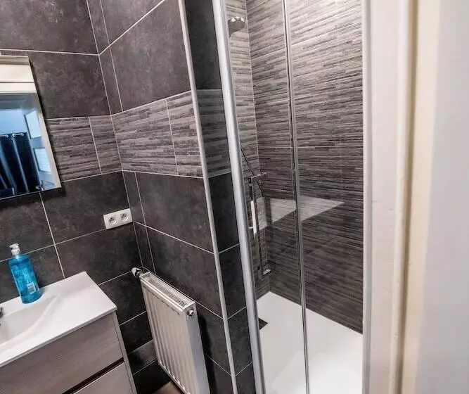 ペンション L'inattendu Sur La Croisette Dinant Centre