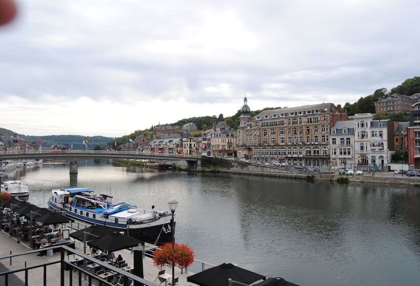 ペンション L'inattendu Sur La Croisette Dinant Centre