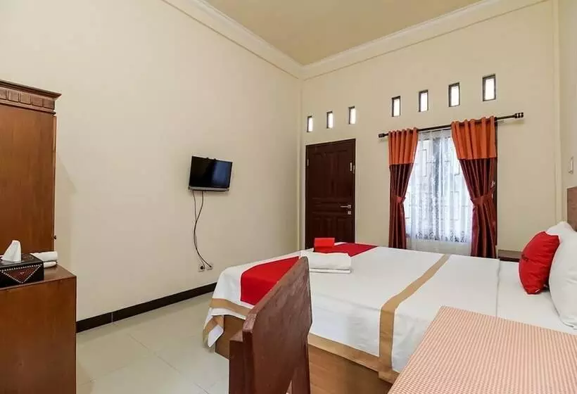 پانسیون Reddoorz @ Jalan Hos Cokroaminoto Mataram