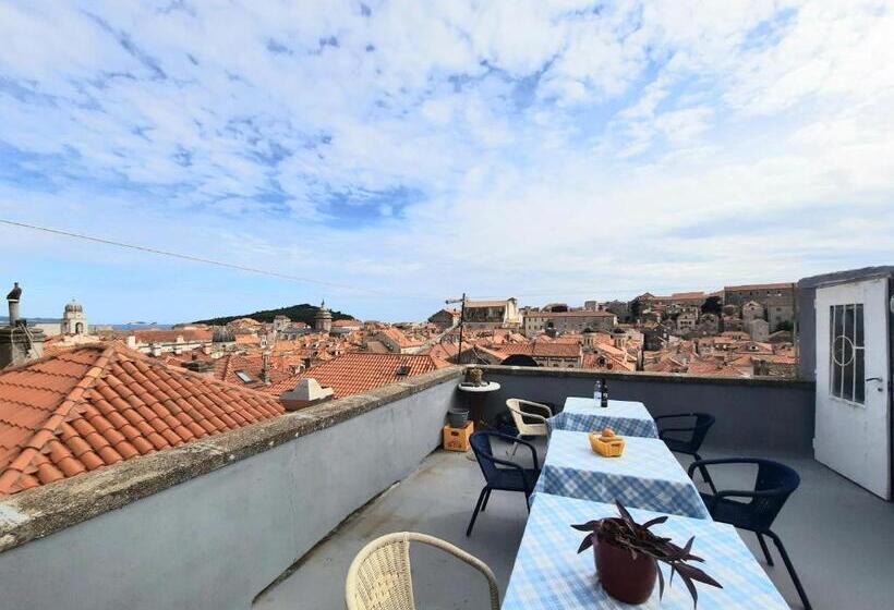 ペンション Rooms Kisic