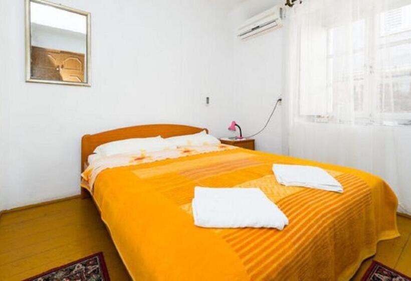 ペンション Rooms Kisic