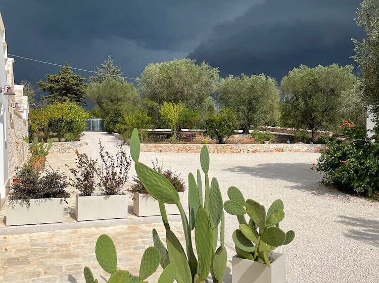 پانسیون Trulli Pietraverde Guest House