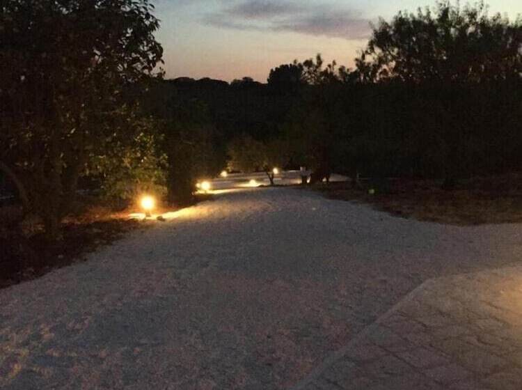 پانسیون Trulli Pietraverde Guest House