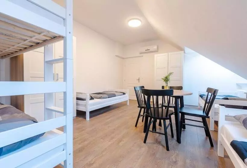 Apart Hostel Zero