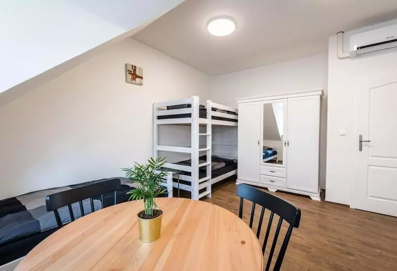 Apart Hostel Zero
