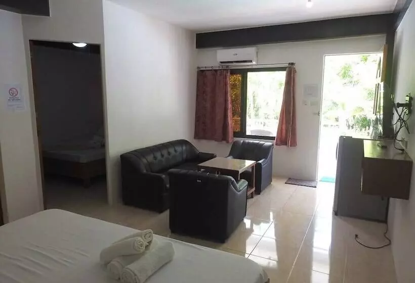 ホテル Jalyn S Resort & Restaurant
