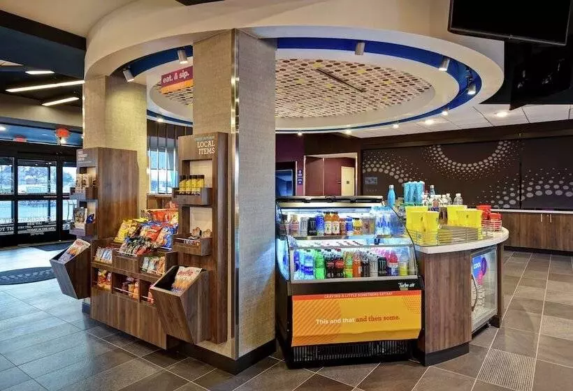 هتل Tru By Hilton Denver South Park Meadows