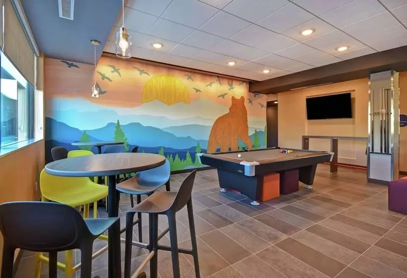 هتل Tru By Hilton Denver South Park Meadows