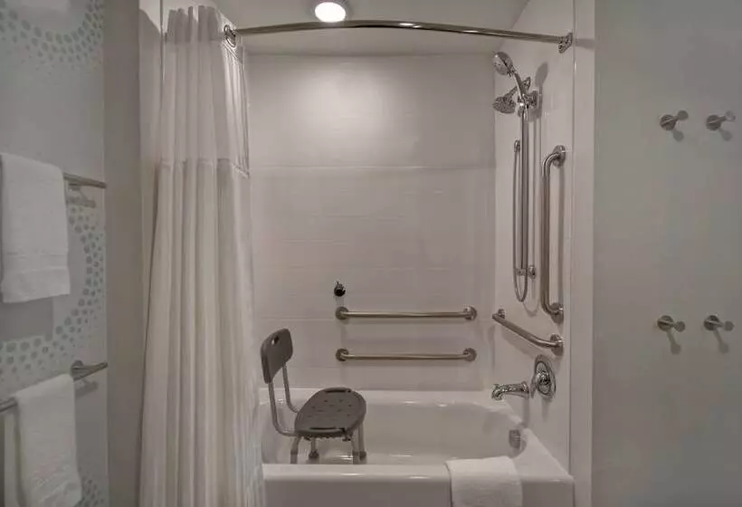 هتل Tru By Hilton Denver South Park Meadows