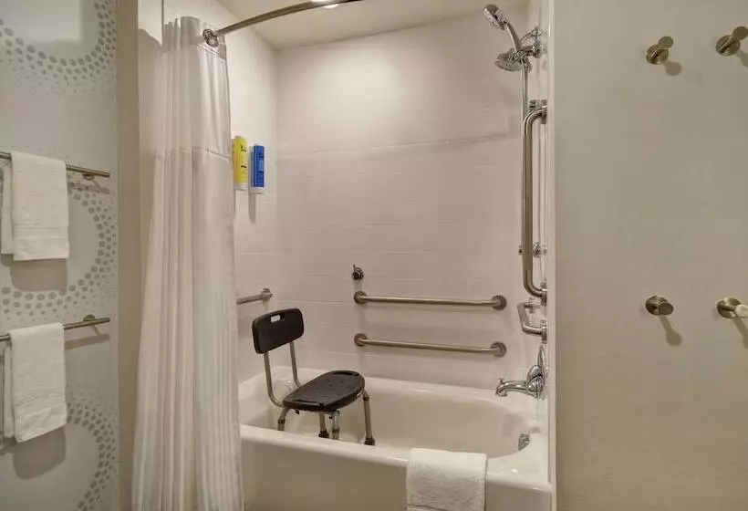 هتل Tru By Hilton Denver South Park Meadows