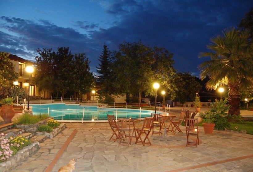 בית מלון כפרי Villa Anthemia