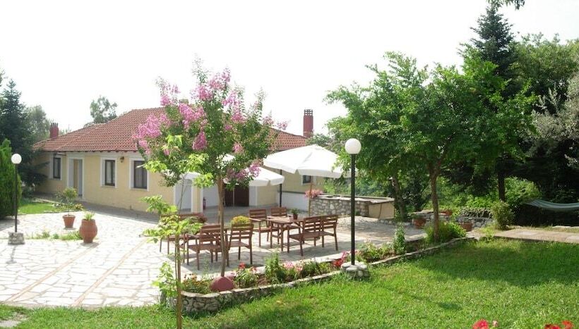 בית מלון כפרי Villa Anthemia