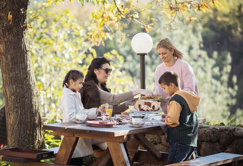 בית מלון כפרי Villa Anthemia