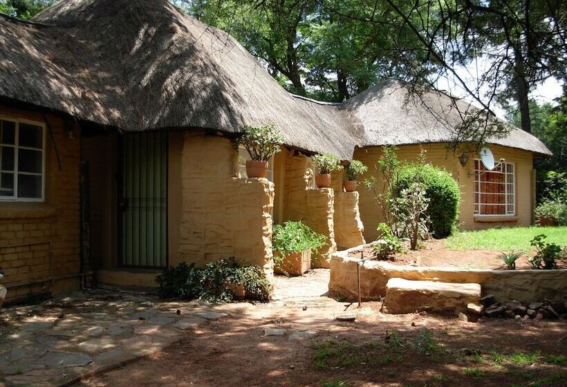 بنسيون Sterkfontein Heritage Lodge