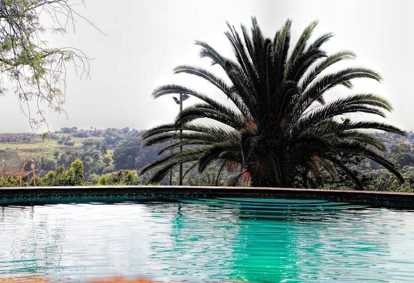 بنسيون Sterkfontein Heritage Lodge