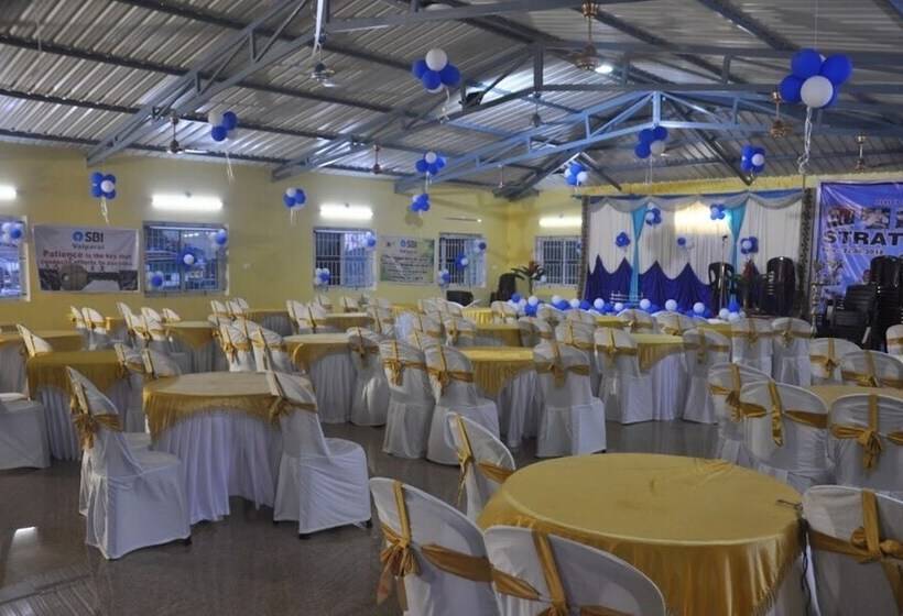 Pepy Good Luck Homestay   Hostel