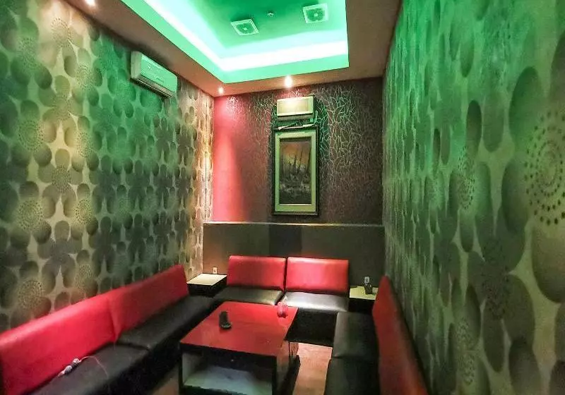 هاستل Alam Indah Lestari Hotel By Oyo Rooms