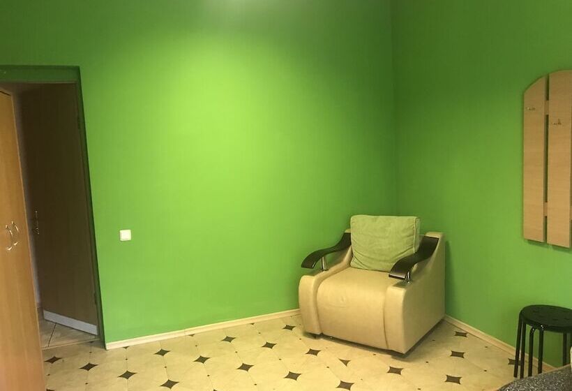 Arcobaleno Home   Hostel