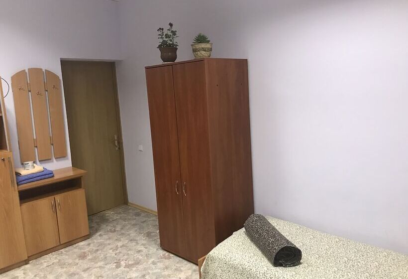 Arcobaleno Home   Hostel