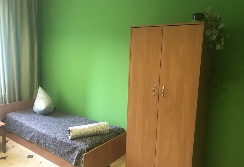 Arcobaleno Home   Hostel