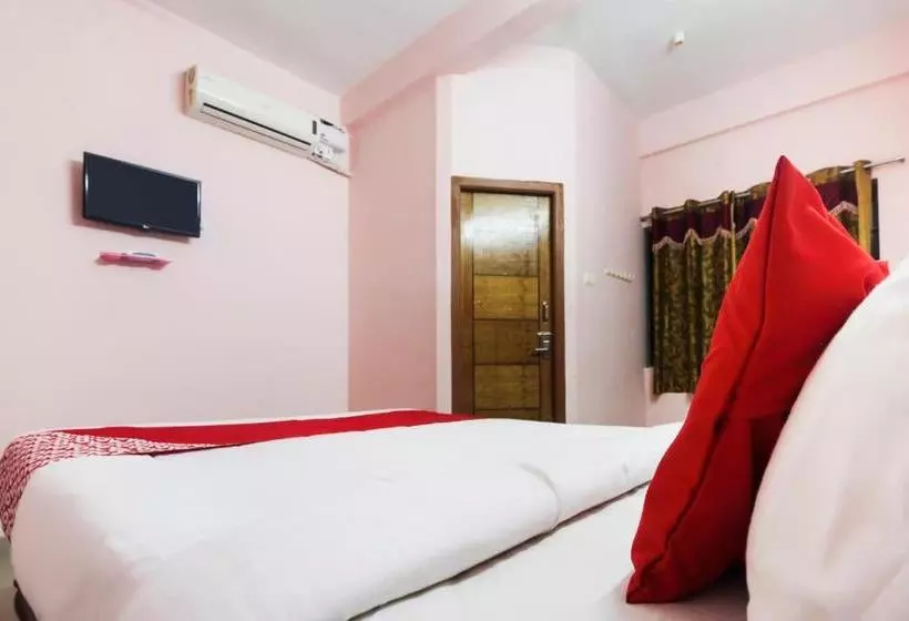 ホテル Banu Residency By Oyo Rooms