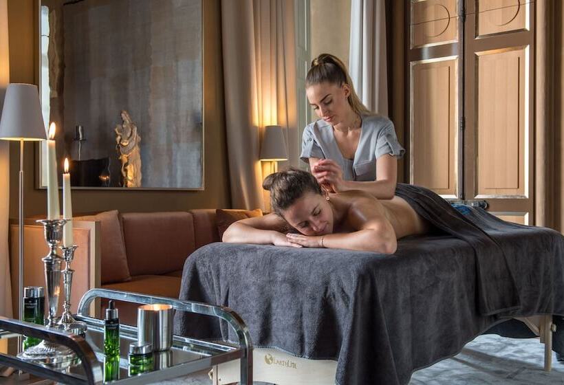 ホテル Cour Des Vosges Evok Collection