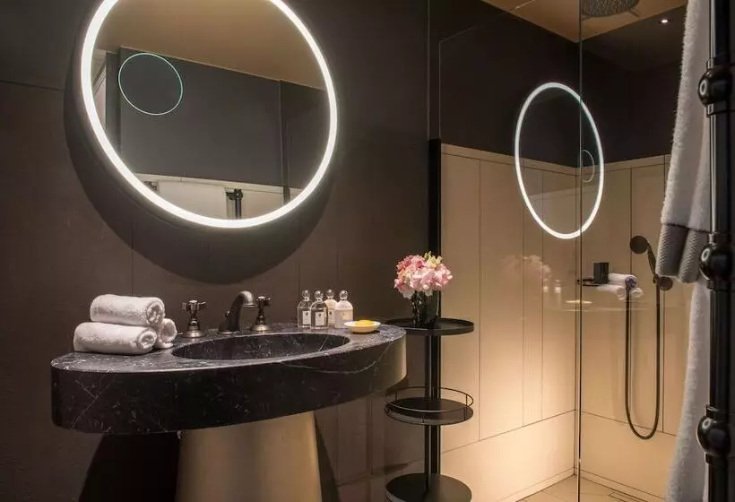 Hôtel Cour Des Vosges Evok Collection