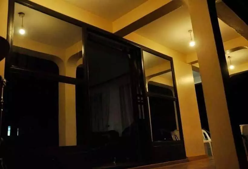 هتل Dorabo Tourist