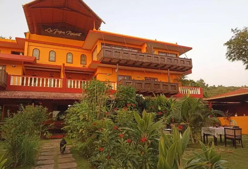 ホテル La Papa Resort